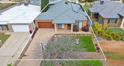 The Anchorage so close to Lake Mulwala and walking / running trails.