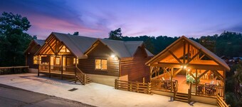 NEW Around the World~ Lux Cabin~Tiki Bar