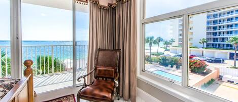 Apartment, Multiple Beds (Waterview Towers 202) | Interior