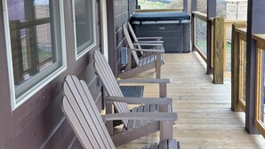 Terrace/patio - No Place Like Home (Pigeon forge)