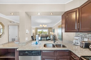 Condo, 1 King Bed with Sofa bed (The Islander 214) | Interior