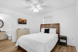 Condo, Multiple Beds (St. Martin Beachwalk Villas 412) | 2 bedrooms, WiFi - St. Martin Beachwalk Villas 412 (Destin)