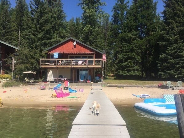 Beach - Priest Lake BEACHFRONT with 2-slip dock (Priest Lake)