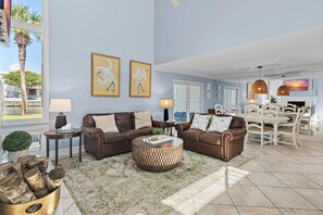 Hus, flere senger (Shoreline Towers Townhouse 4-3) | Spiseområde