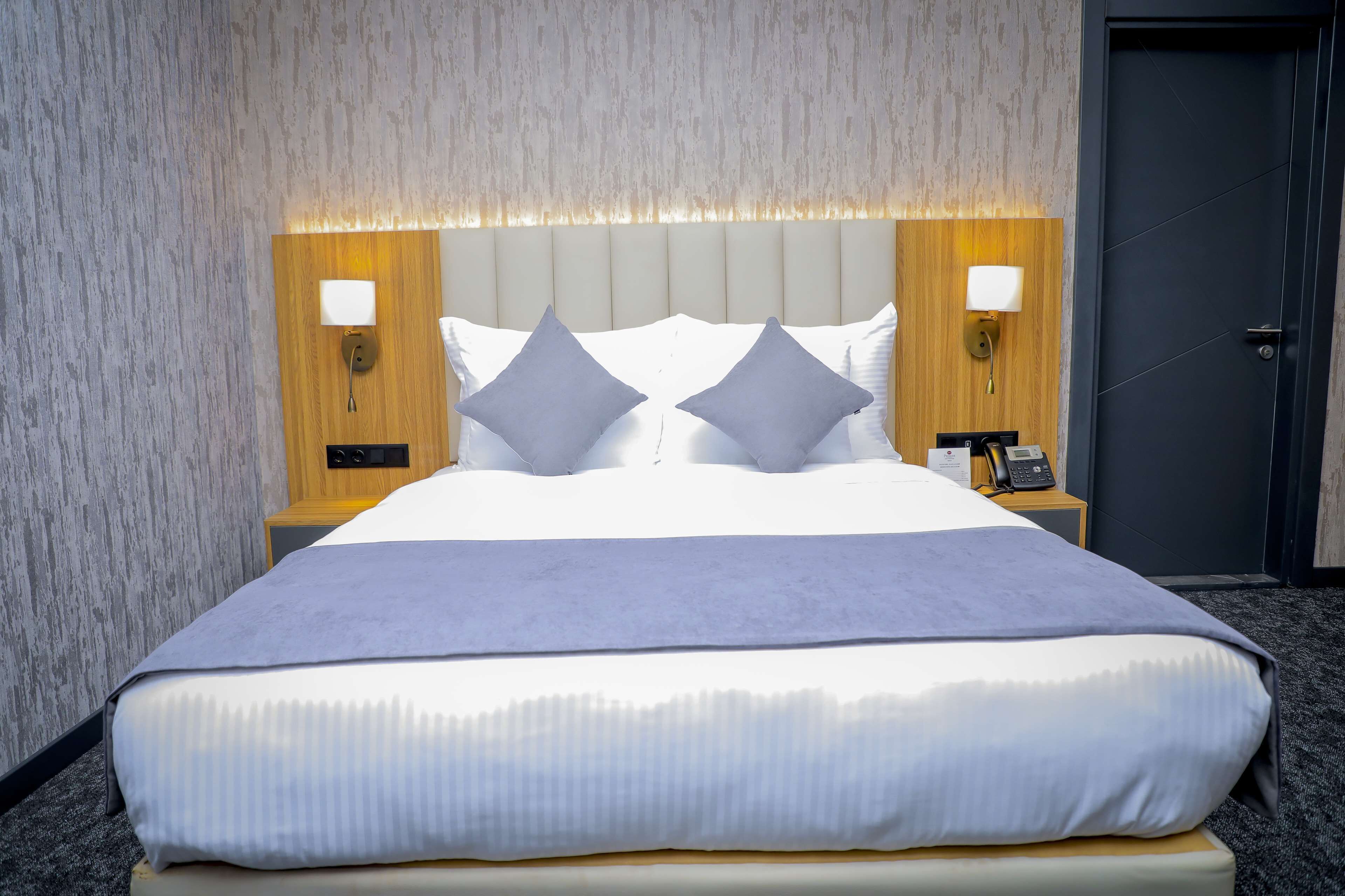 Photo - Best Western Premier DJ Hotel