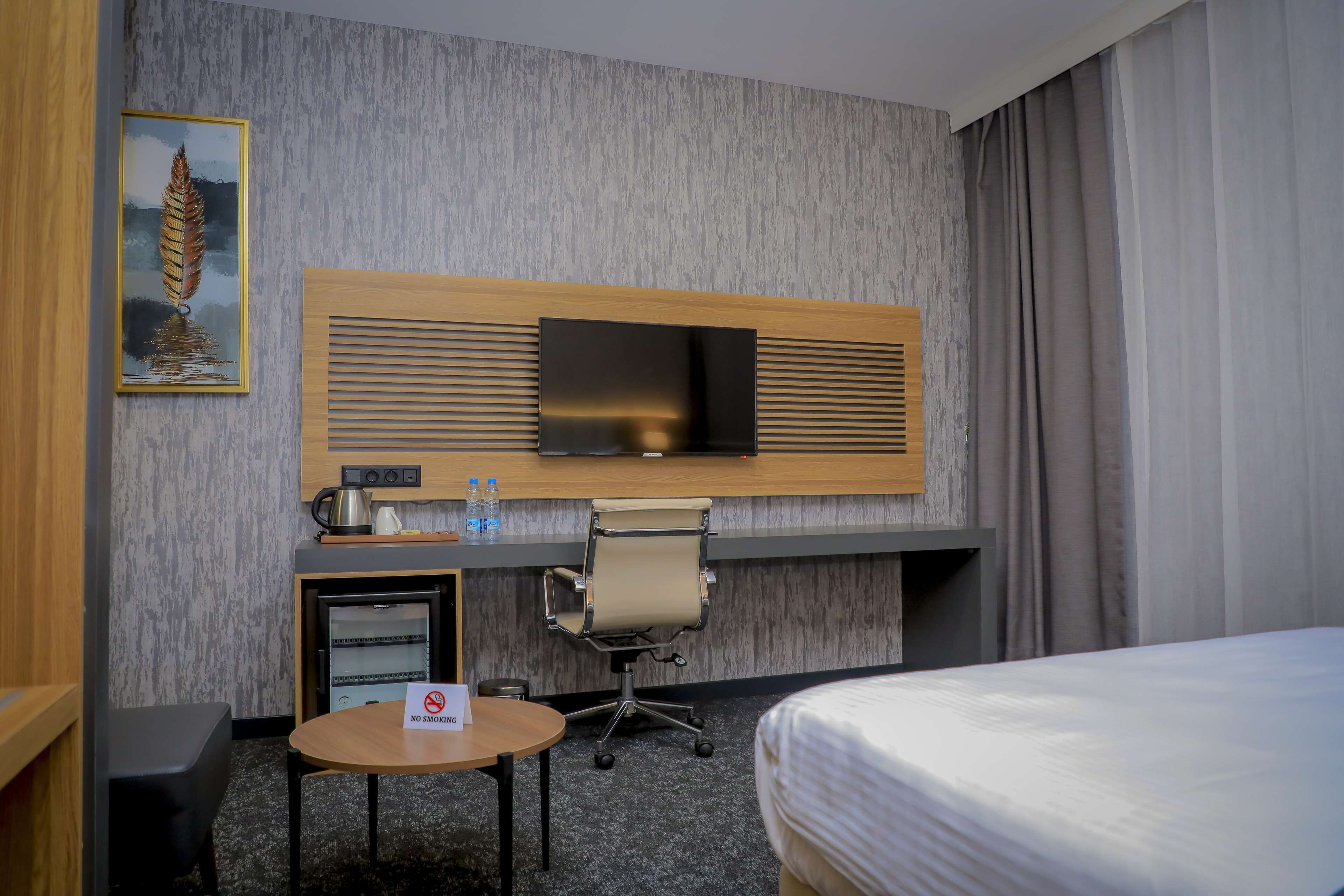 Photo - Best Western Premier DJ Hotel
