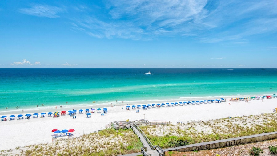 Shoreline Towers 1085