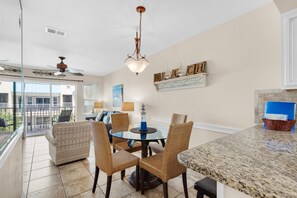 Condo, 1 King Bed (Poolside Villas #302- Harry's Beach H) | Dining - Poolside Villas #302- Harry's Beach House (Destin)