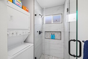 Standaard resortwoning | Badkamer