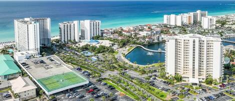 Condo, 1 King Bed with Sofa bed (Pelican Beach Resort 410) | Exterior