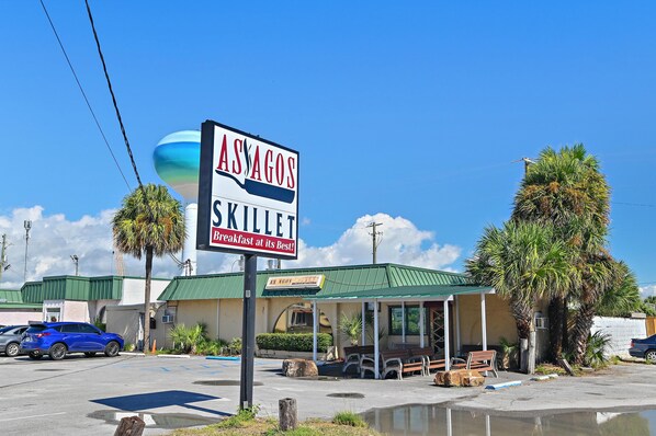 Condo, varias camas (Islander Beach Resort 6012) | Exterior