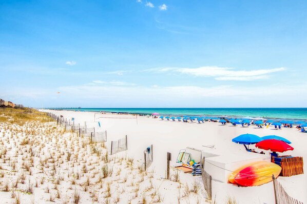Maison, 2 grands lits (Islander Beach Resort 305) | Plage