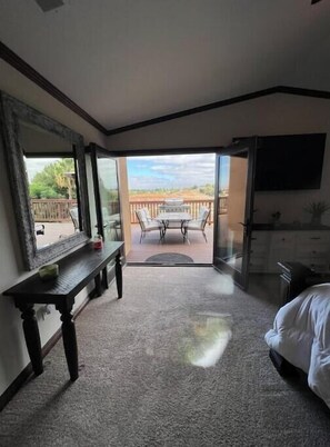 1 bedroom, WiFi - Meadowview Suite (Temecula)