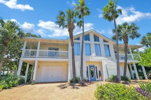 Exterior - Destin-a-tion on the Water (Destin)