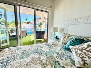 3 bedrooms, in-room safe, desk, iron/ironing board