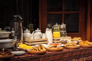 Desayuno a la carta los días de semana (PEN 10.00 por persona)