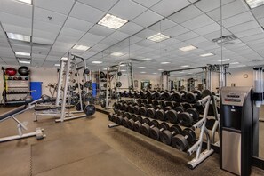 Apartamento, varias camas (St. Lucia 1002) | Sala de fitness