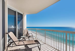 Condo, Plusieurs lits (Silver Beach Towers 1205 East) | Terrain de l’hébergement 