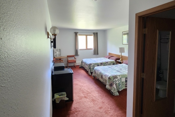 Basic Quadruple Room