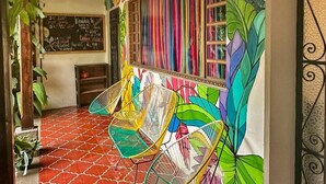 Unclassified image, 5 of 69, button - Tzunun Hostel (Antigua Guatemala)