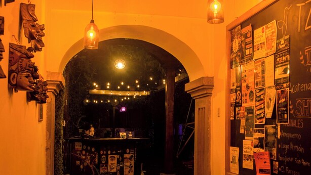 Unclassified image, 1 of 69, button - Tzunun Hostel (Antigua Guatemala)