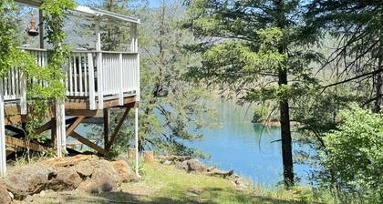 Special Deal Now: Cute Lakeview Home, Sleeps 8 - Shasta Lakeshore Retreat #11