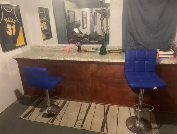 Bar (en la propiedad)