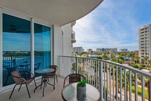 Condo, Multiple Beds (Palms Resort #1503 Jr. 2BR) | Outdoor dining