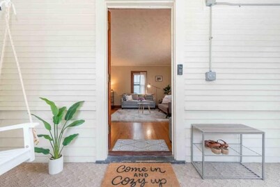 Margaux’s Manor - Clean, eclectic, kid friendly