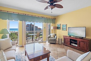 Condo, 1 King Bed with Sofa bed (Summit at Tops'l 714) | Living area