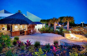 Condo, 1 King Bed with Sofa bed (Summit at Tops'l 714) | Outdoor dining