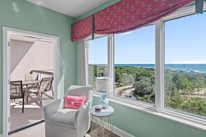 Condo, 1 King Bed with Sofa bed (Summit at Tops'l 714) | Living area