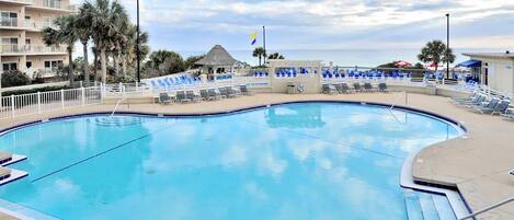 Apartment, 1 King-Bett (Summit at Tops'l 212) | Pool | Außenpool, beheizter Pool