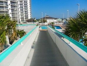 Appart'hôtel, plusieurs lits (Surfside Resort #503) | Piscine | Piscine extérieure, piscine chauffée