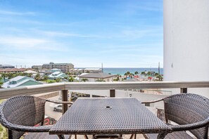 Leilighet, flere senger (Surfside Resort #309) | Utendørsservering