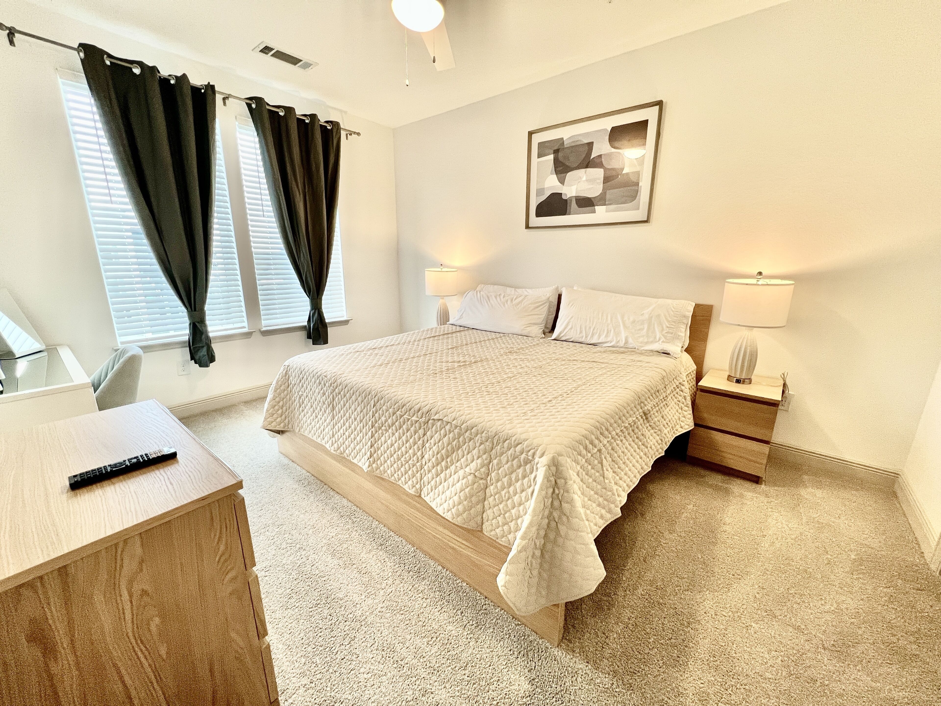 2 bedrooms, desk, iron/ironing board, travel cot