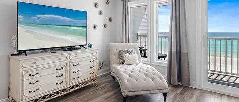 Townhome - flera sängar (Little House on the Beach) | Vardagsrum | Tv