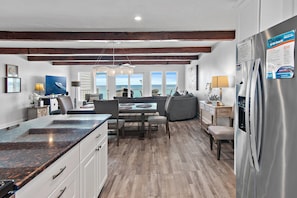 Interior - Little House on the Beach (Miramar Beach)