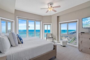 Condo, Multiple Beds (Empress 1101- Sea Forever)