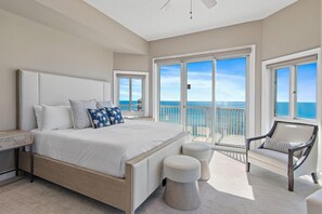 公寓式客房, 多张床 (Empress 1101- Sea Forever) | 3 多间卧室、WiFi