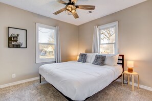 2 bedrooms, iron/ironing board, travel crib, free WiFi