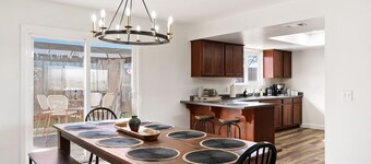 Rancho Vino-Entire house with 2 Master bedrooms and 2 additional bedrooms 