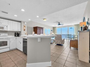 コンドミニアム ベッド (複数台) (Ariel Dunes II 704) | 専用キッチン | オーブン、トースター