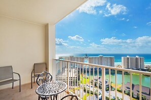 Lägenhet - 1 queensize-säng med bäddsoffa (Ariel Dunes II 1805) | Boendeområde