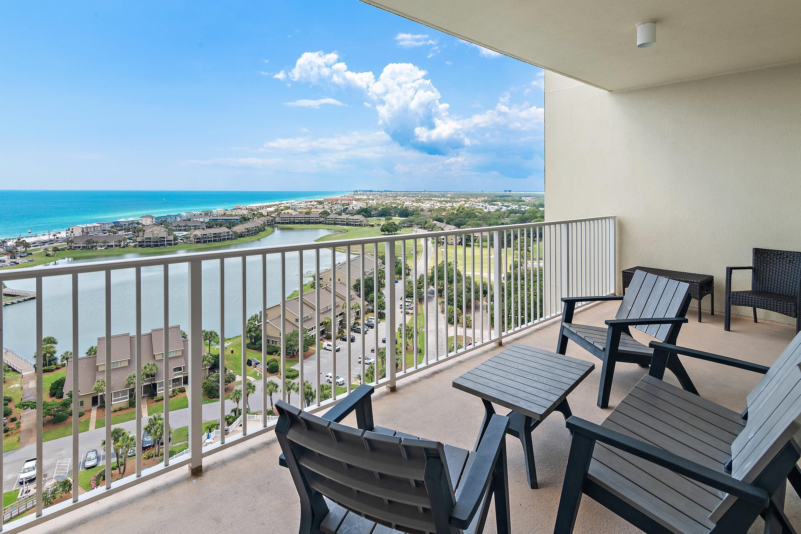 Condo, 1 King Bed with Sofa bed (Ariel Dunes II 1608) | Property grounds