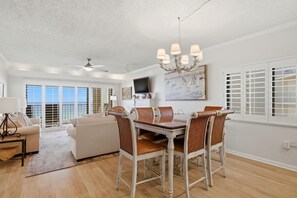 Apartment, Mehrere Betten (Shipwatch D604) | Speisen