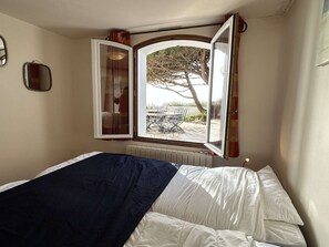 3 bedrooms, WiFi