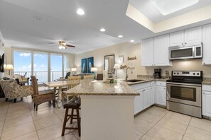 Condo, Multiple Beds (San Carlos 1505) | Private kitchen | Oven, toaster, paper towels