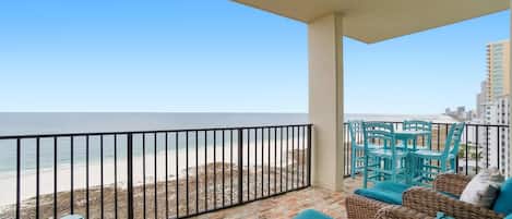 Condo, Multiple Beds (Phoenix VII 1401) | Property grounds