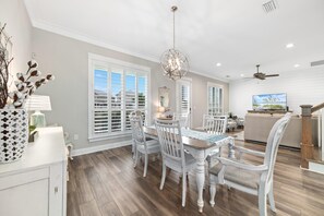 House, Multiple Beds (Starfish Cottage) | Dining - Starfish Cottage (Orange Beach)